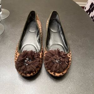 Enzo Angiolini leopard print ballet flats
